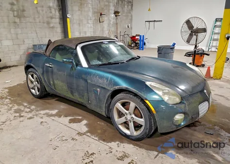 2008 Pontiac Solstice z USA, uszkodzony, nr VIN 1G2MB35B98Y116340